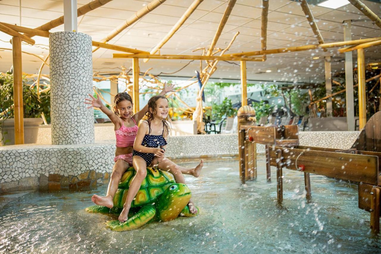 Beachhotel Zandvoort By Center Parcs Экстерьер фото